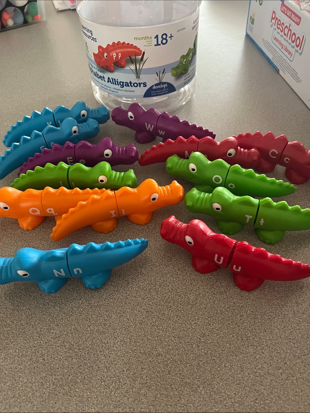 Learning Resources Snap-n-Learn Alphabet Alligators Complete 26-Piece Set
